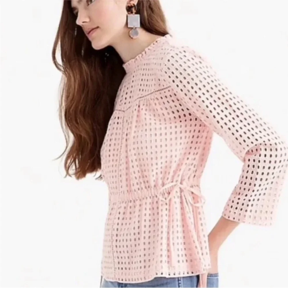 XS 00 Pink Eyelet Peplum Blouse with cinch adjustable peplum waist - Picture 3 of 11